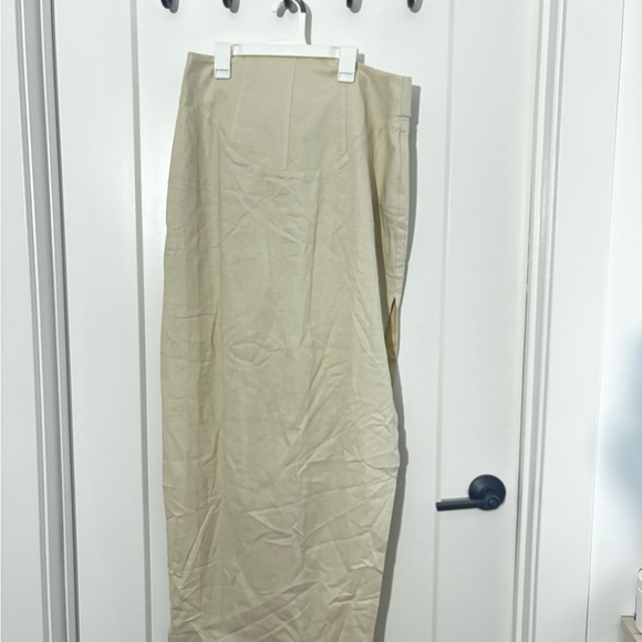 Andrea Iyamah Lino Body Suit and Corset Skirt - Picture 6 of 8